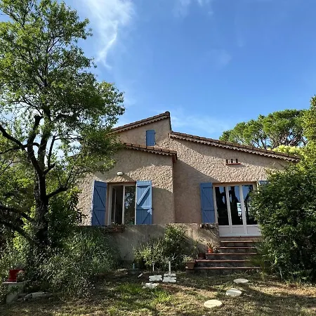 Cannes Hills With Garden And Parking